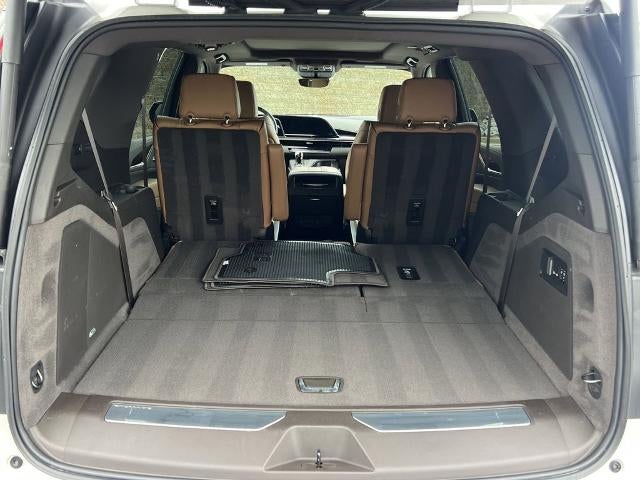 2022 Cadillac Escalade Premium Luxury