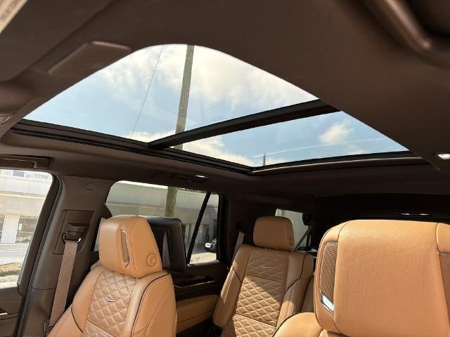 2023 Cadillac Escalade 4WD Premium Luxury