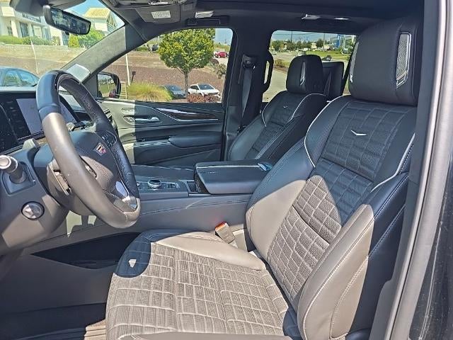 2024 Cadillac Escalade Premium Luxury Platinum