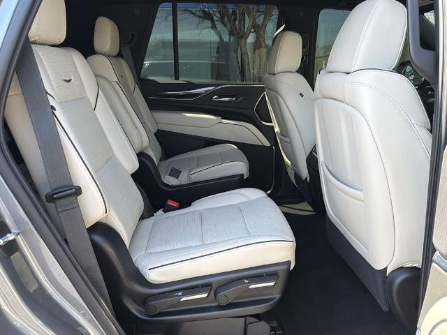 2021 Cadillac Escalade Sport - Photo 15