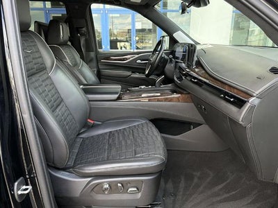 2022 Cadillac Escalade Sport Platinum