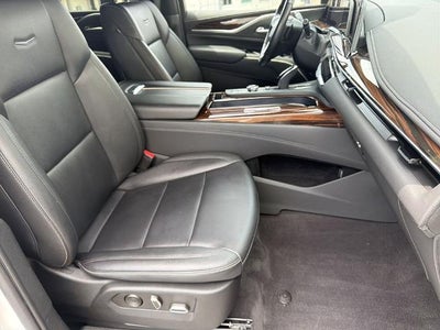 2023 Cadillac Escalade ESV Luxury