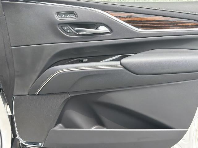 2023 Cadillac Escalade ESV Luxury