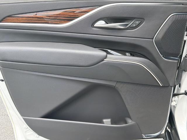 2023 Cadillac Escalade ESV Luxury