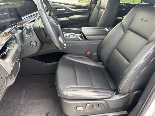 2023 Cadillac Escalade ESV Luxury