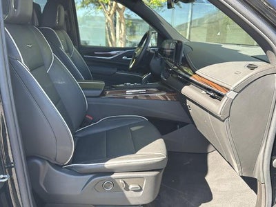 2021 Cadillac Escalade ESV Premium Luxury
