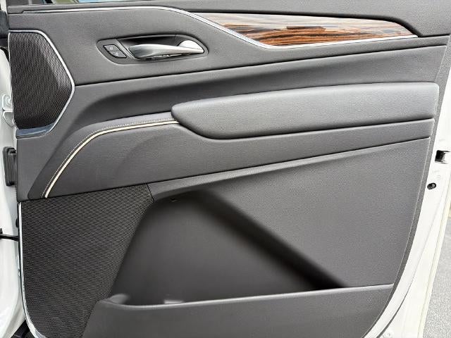 2024 Cadillac Escalade ESV Premium Luxury