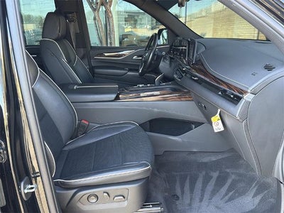 2023 Cadillac Escalade ESV Premium Luxury