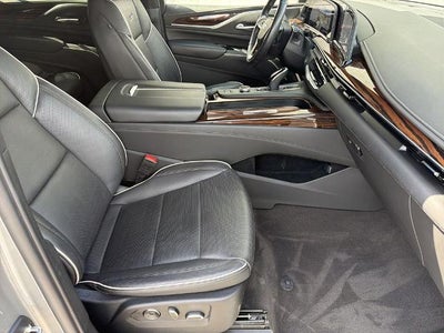 2023 Cadillac Escalade ESV 4WD Premium Luxury