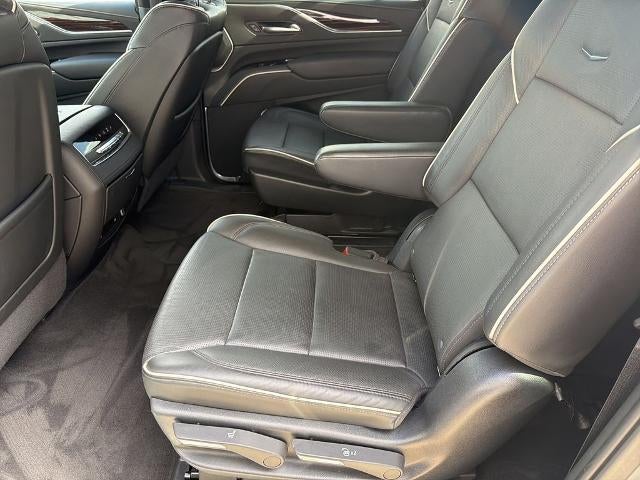 2023 Cadillac Escalade ESV 4WD Premium Luxury