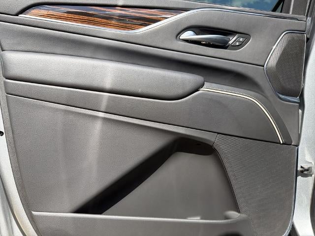2023 Cadillac Escalade ESV 4WD Premium Luxury