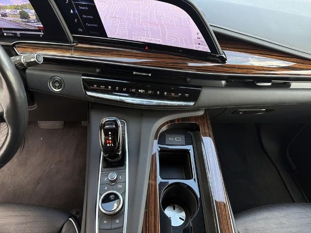 2023 Cadillac Escalade ESV 4WD Premium Luxury