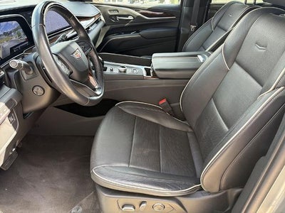 2023 Cadillac Escalade ESV 4WD Premium Luxury