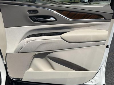2024 Cadillac Escalade ESV Sport Platinum
