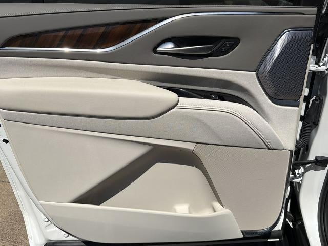 2024 Cadillac Escalade ESV Sport Platinum
