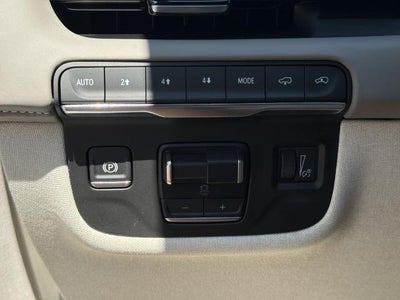 2024 Cadillac Escalade ESV Sport Platinum