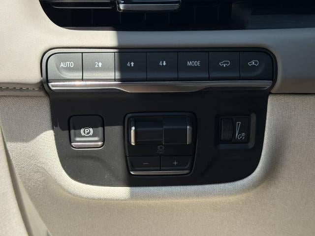 2024 Cadillac Escalade ESV Sport Platinum