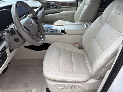 2024 Cadillac Escalade ESV Sport Platinum