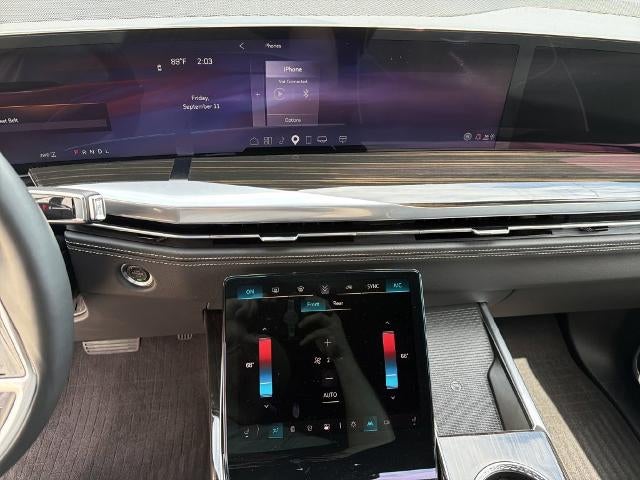2025 Cadillac Escalade Premium Luxury