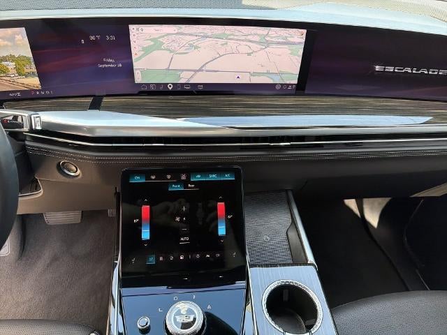 2025 Cadillac Escalade Premium Luxury