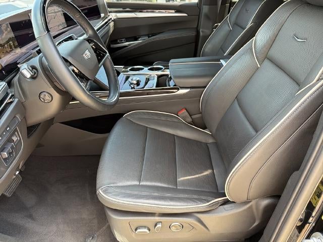 2025 Cadillac Escalade Premium Luxury