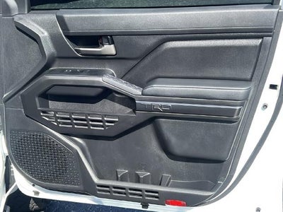 2025 Toyota Tacoma 4WD SR