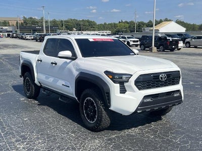 2025 Toyota Tacoma 4WD SR