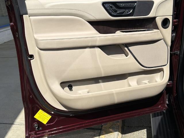 2018 Lincoln Navigator Select