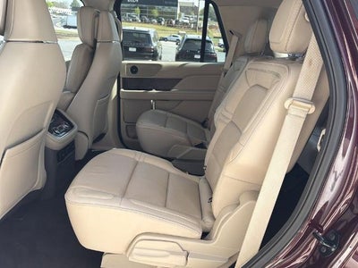 2018 Lincoln Navigator Select