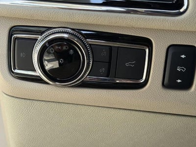 2018 Lincoln Navigator Select