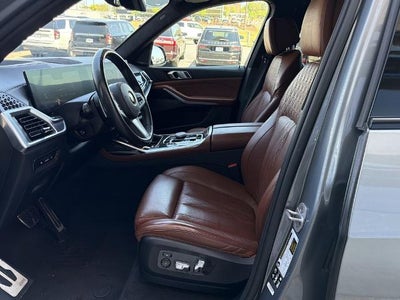 2024 BMW X7 xDrive40i