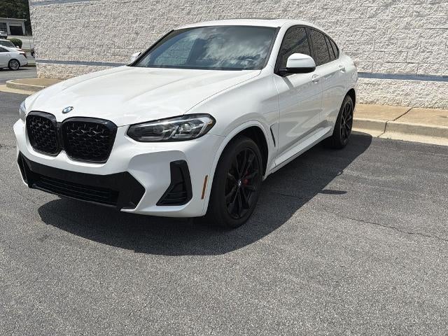 2022 BMW X4 xDrive30i