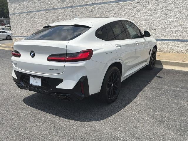 2022 BMW X4 xDrive30i