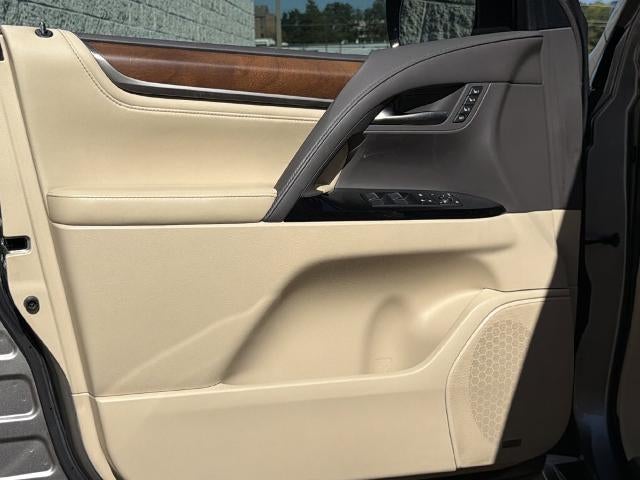 2017 Lexus LX 