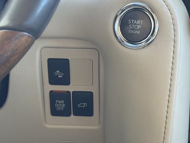 2017 Lexus LX 