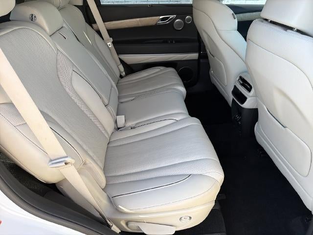 2023 Genesis GV80 Base