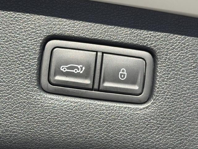2023 Genesis GV80 Base