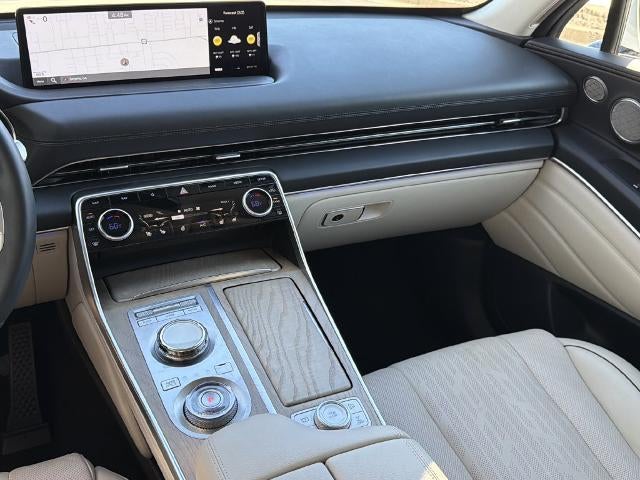 2023 Genesis GV80 Base