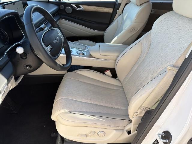 2023 Genesis GV80 Base