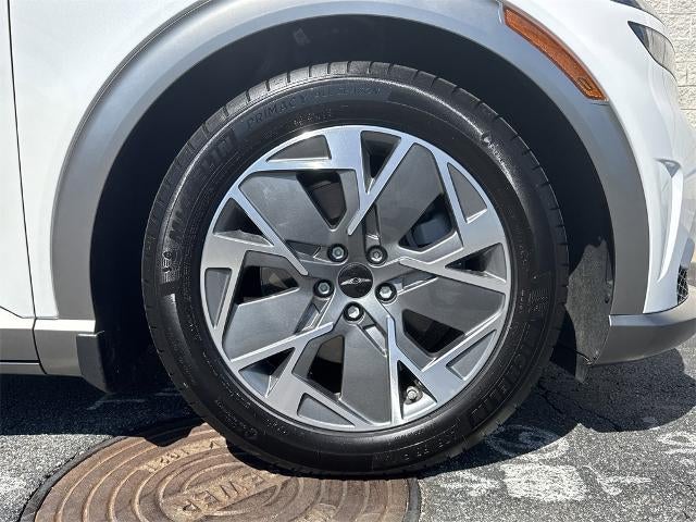 2024 Genesis GV60 Standard