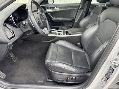 2022 Kia Stinger GT1