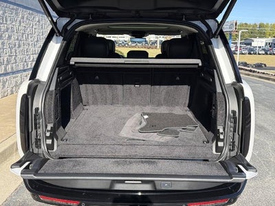 2023 Land Rover Range Rover SE