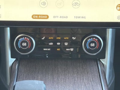 2023 Land Rover Range Rover SE