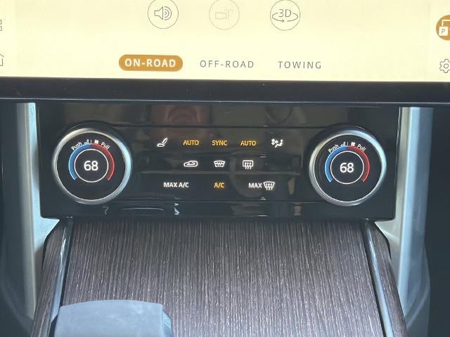2023 Land Rover Range Rover SE