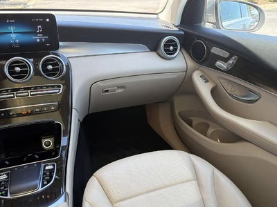 2021 Mercedes-Benz GLC GLC 300