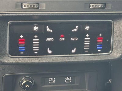 2021 Audi Q8 Premium Plus