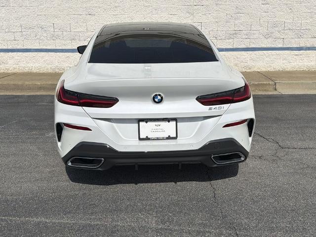 2022 BMW 8 Series 840i
