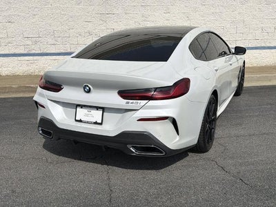2022 BMW 8 Series 840i