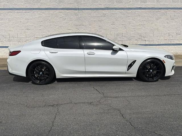 2022 BMW 8 Series 840i