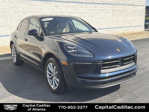 2023 Porsche Macan Base